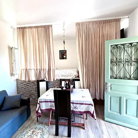 Kalotina Homes